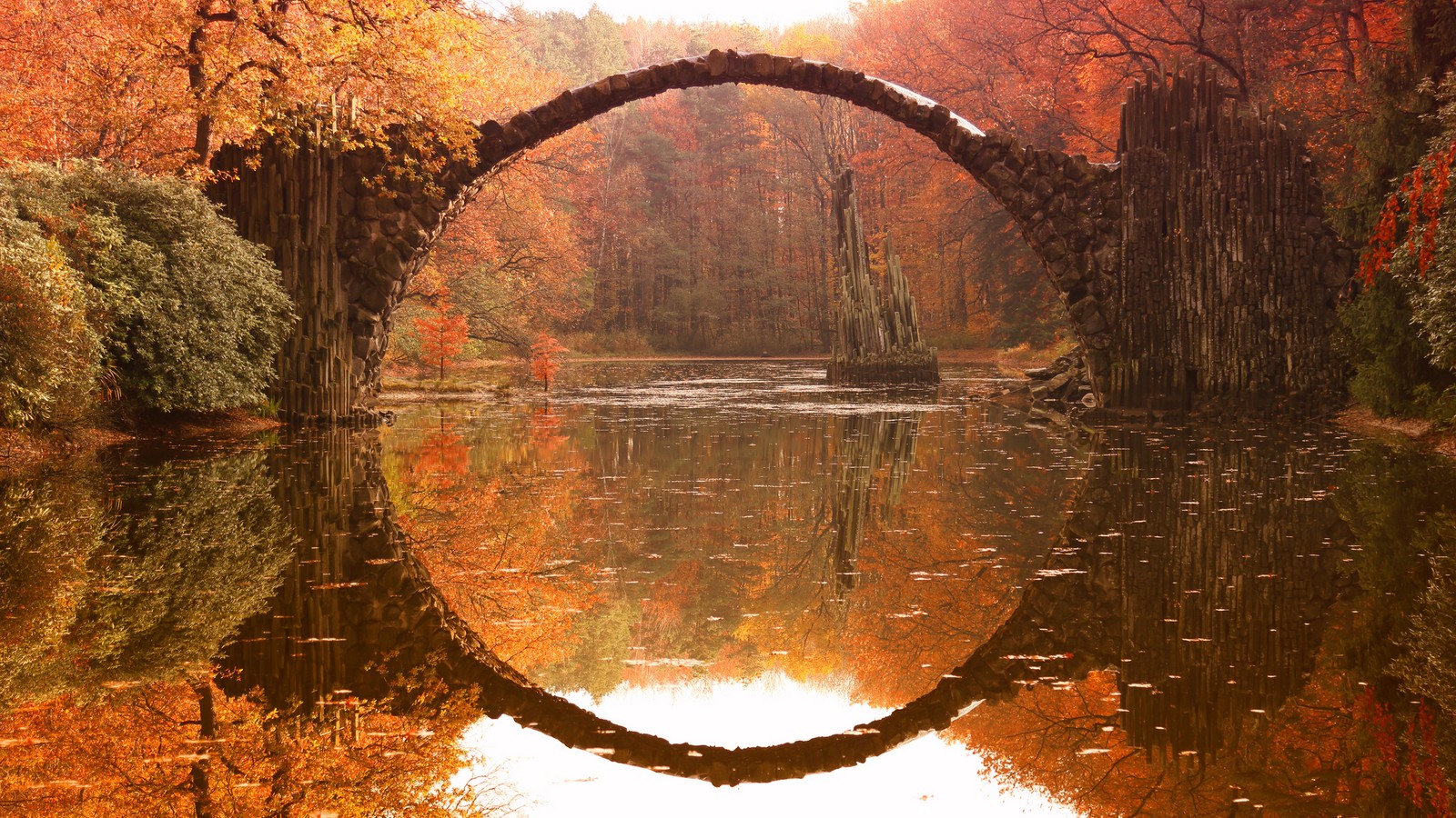 Wow! Die 5 schönsten Orte für das perfekte Instagram-Foto 72 Rakotzbrucke