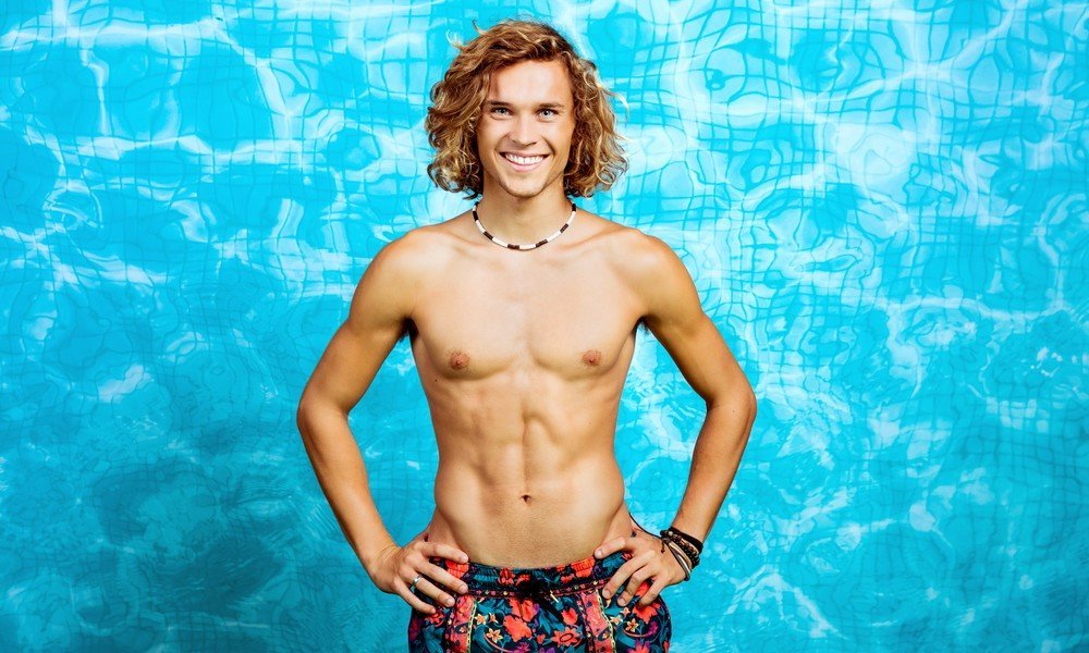 Love Island 2018 10 Victor