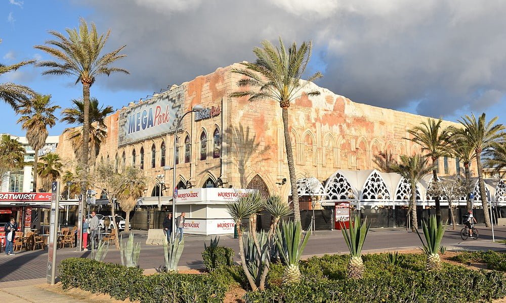 Mallorca: Schläger prügeln Türsteher vom Megapark ins Krankenhaus 61 Mallorca 2 Megapark