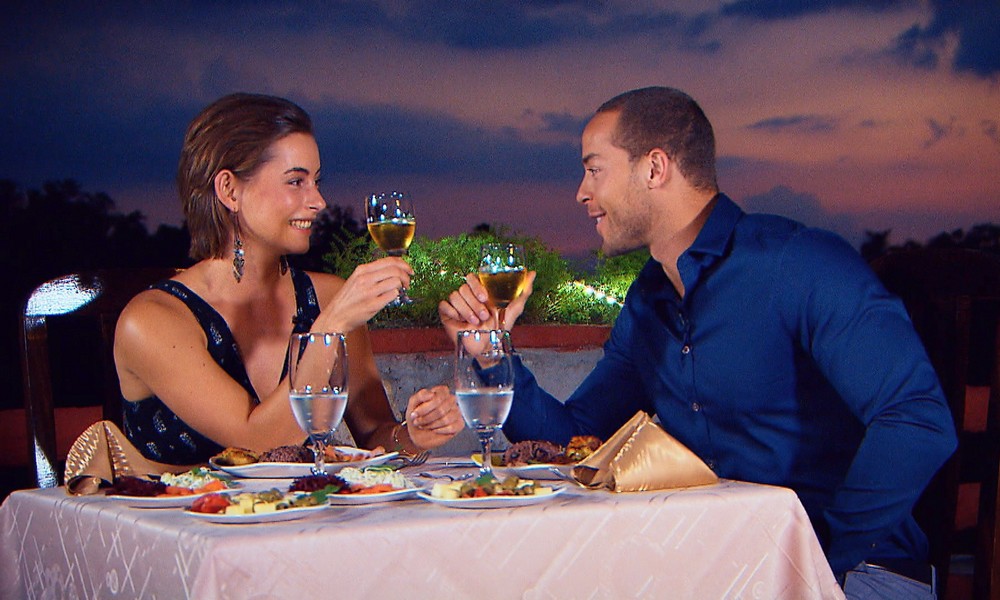 Bachelor 2019 49 Andrej Mangold Jennifer Lange BILD TV NOW