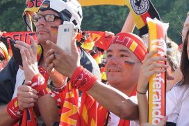 3:0-Sieg! Die DFB-Elf kickt sich ins Viertelfinale 67 3:0-Sieg! Die DFB-Elf kickt sich ins Viertelfinale