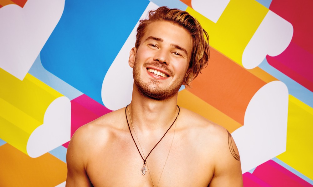 Dennis aus "Love Island"
