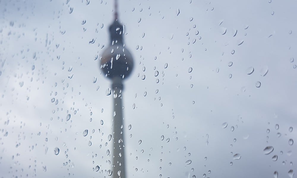 NEWS 17 Regen Fernsehturm BILD kukksi