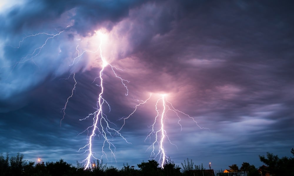 St 30 Gewitter BILD iStock
