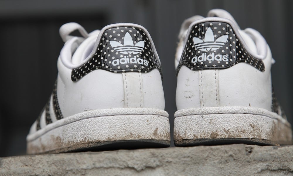 St 320 Adidas BILD iStock