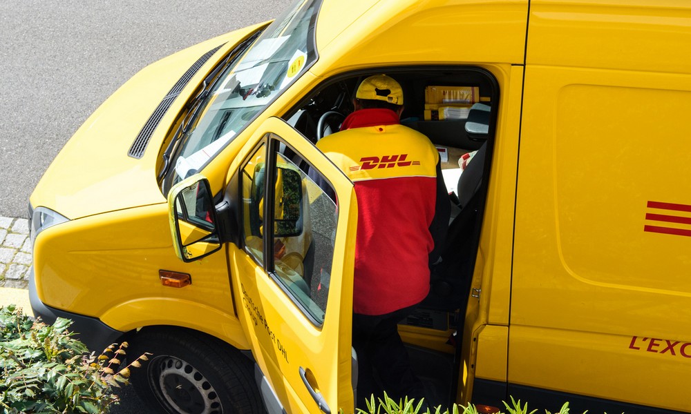 St 505 DHL BILD iStock