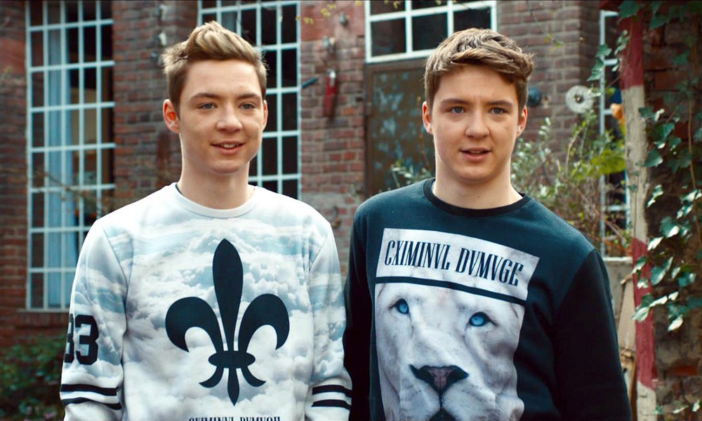 bruder vor luder lochis