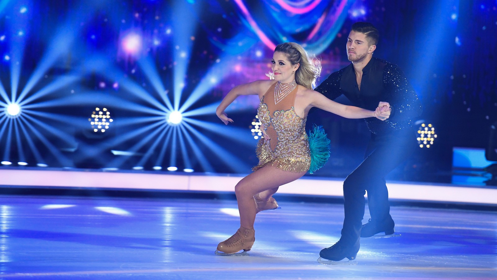 Joey Heindle & Ramona: Hochzeit nach Dancing on Ice? 72 Joey Heindle und Ramona Elsner