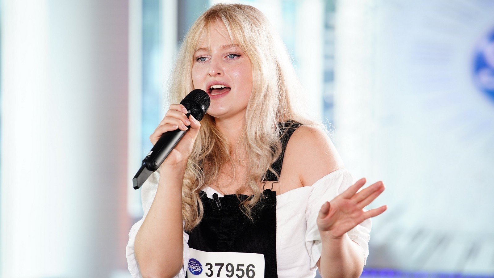 Gina Christin Scharrelmann bei DSDS