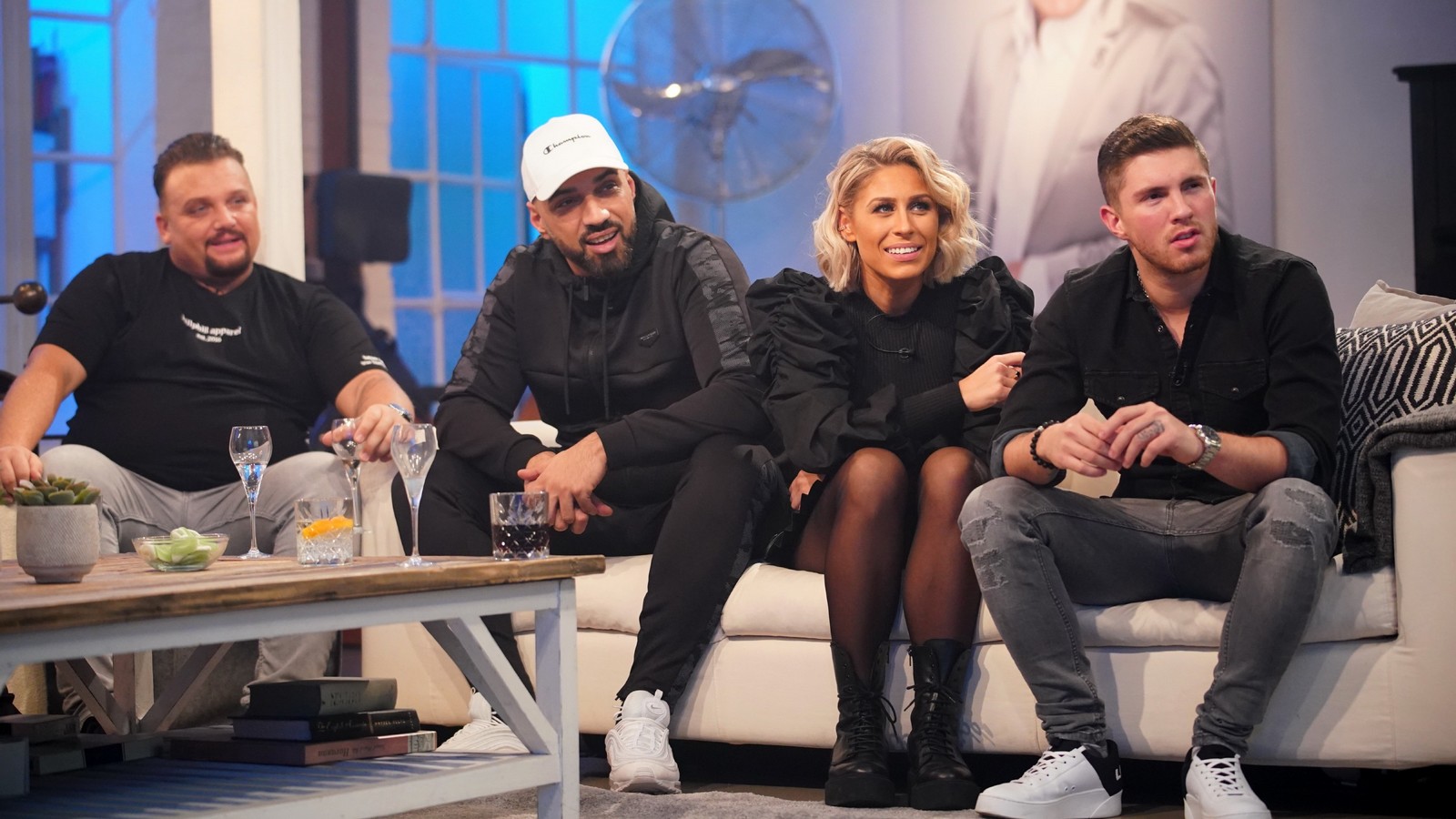 Nach Funkstille: DSDS-Menowin & Mehrzad treffen aufeinander! 72 Menowin Fröhlich, Mehrzad Marashi, Linda Teodosiu und Joey Heindle.