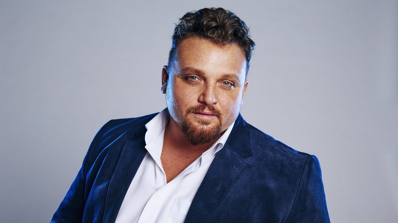 Big Brother 2020: Das sagt Senay Ak zum Einzug von Menowin Fröhlich! 72 Menowin Fröhlich bei "Big Brother"