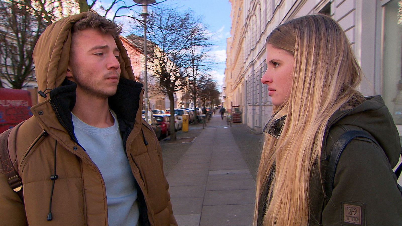 Neonazi-Szenen bei BTN: So waren die Dreharbeiten für Katharina & Jakob! 72 Connor und Toni bei "Berlin - Tag & Nacht"