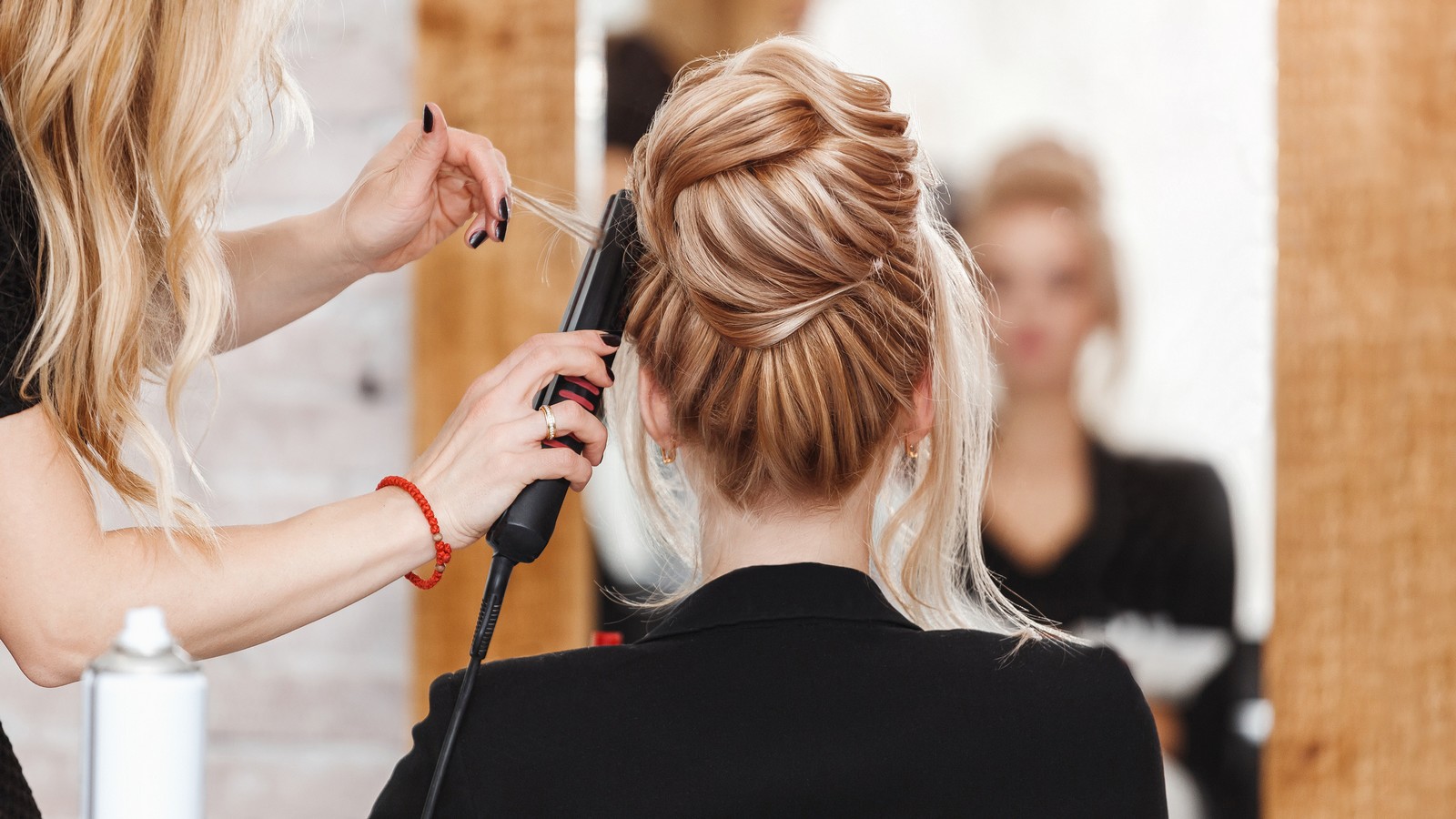 Coronavirus: Diese Regeln gelten jetzt beim Friseur! 72 Friseur
