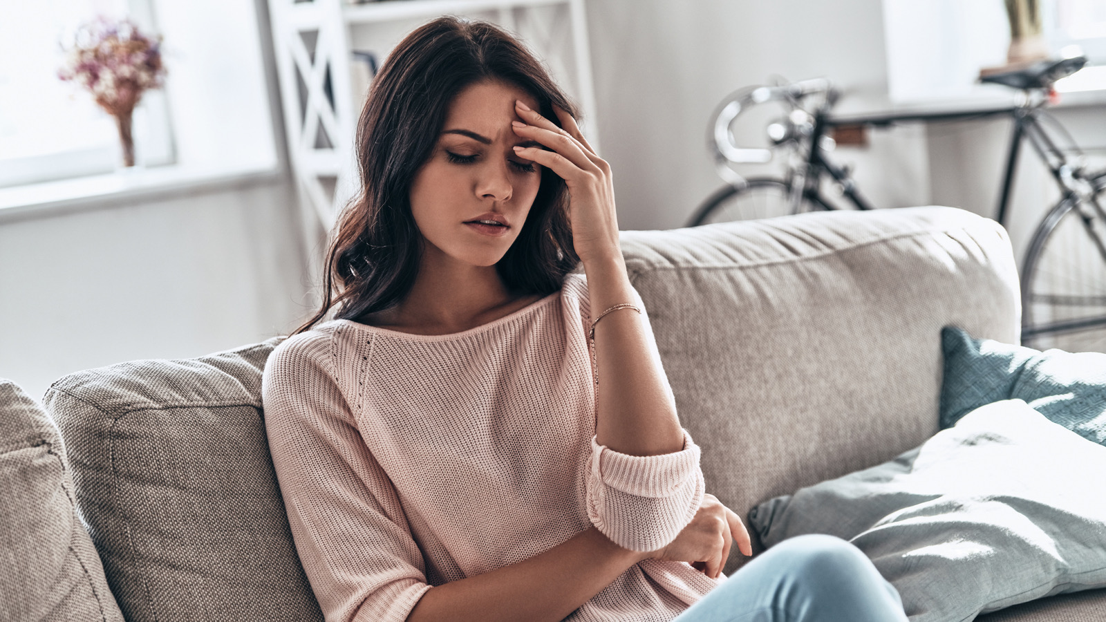 Das kannst du gegen Lockdown-Depressionen tun