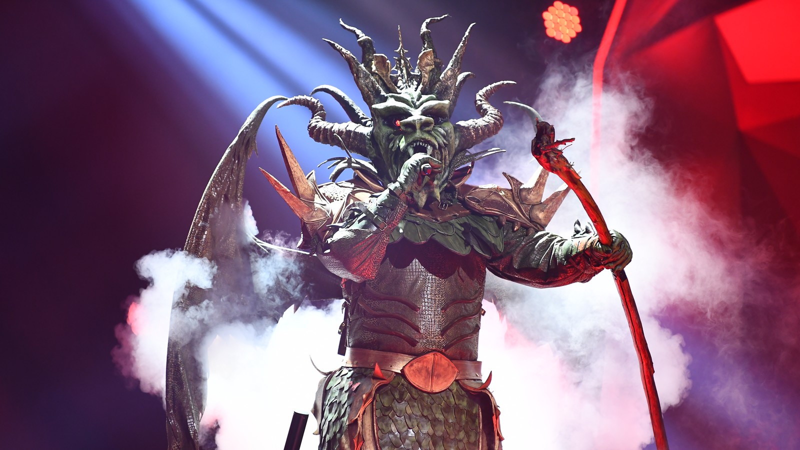 The Masked Singer: Das Faultier ist der Gewinner! 73 Der Drache bei "The Masked Singer"