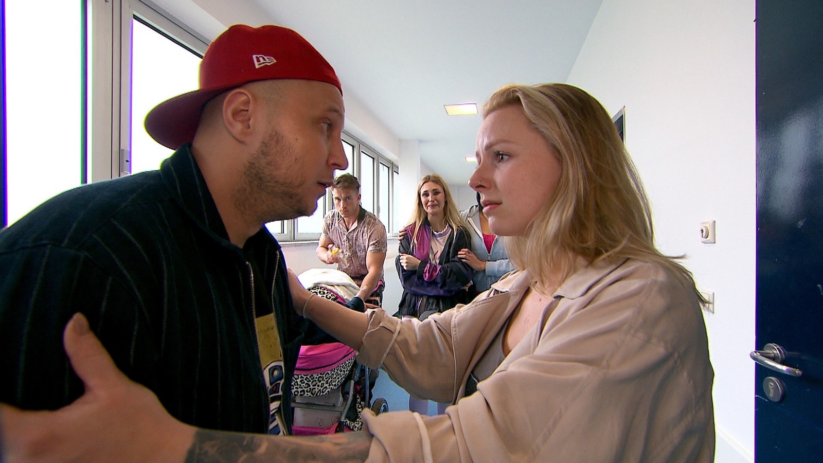 Krätze und Emmi bei "Berlin - Tag & Nacht"