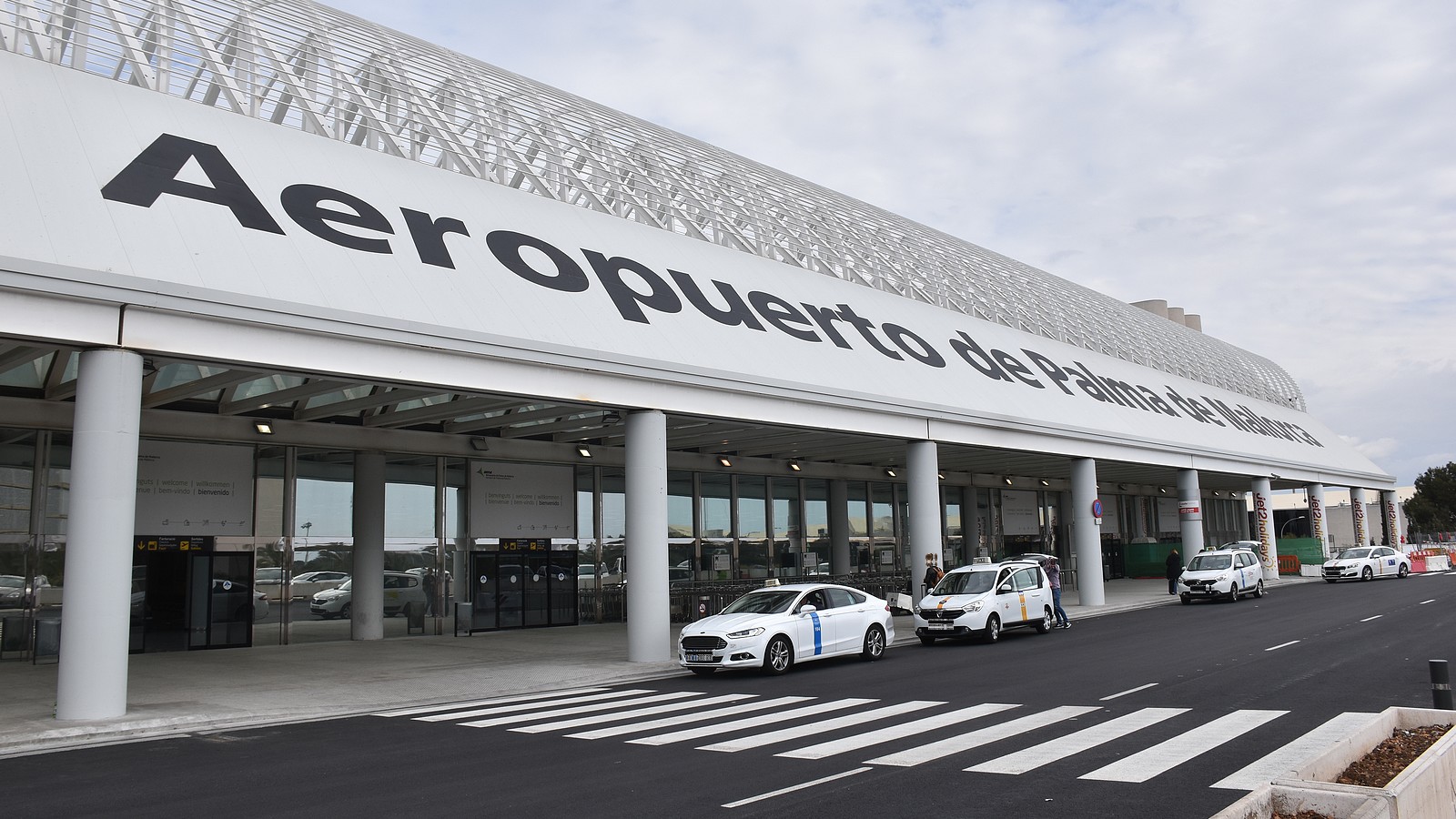 Diese Corona-Regeln gelten jetzt auf Mallorca! 72 Airport auf Mallorca