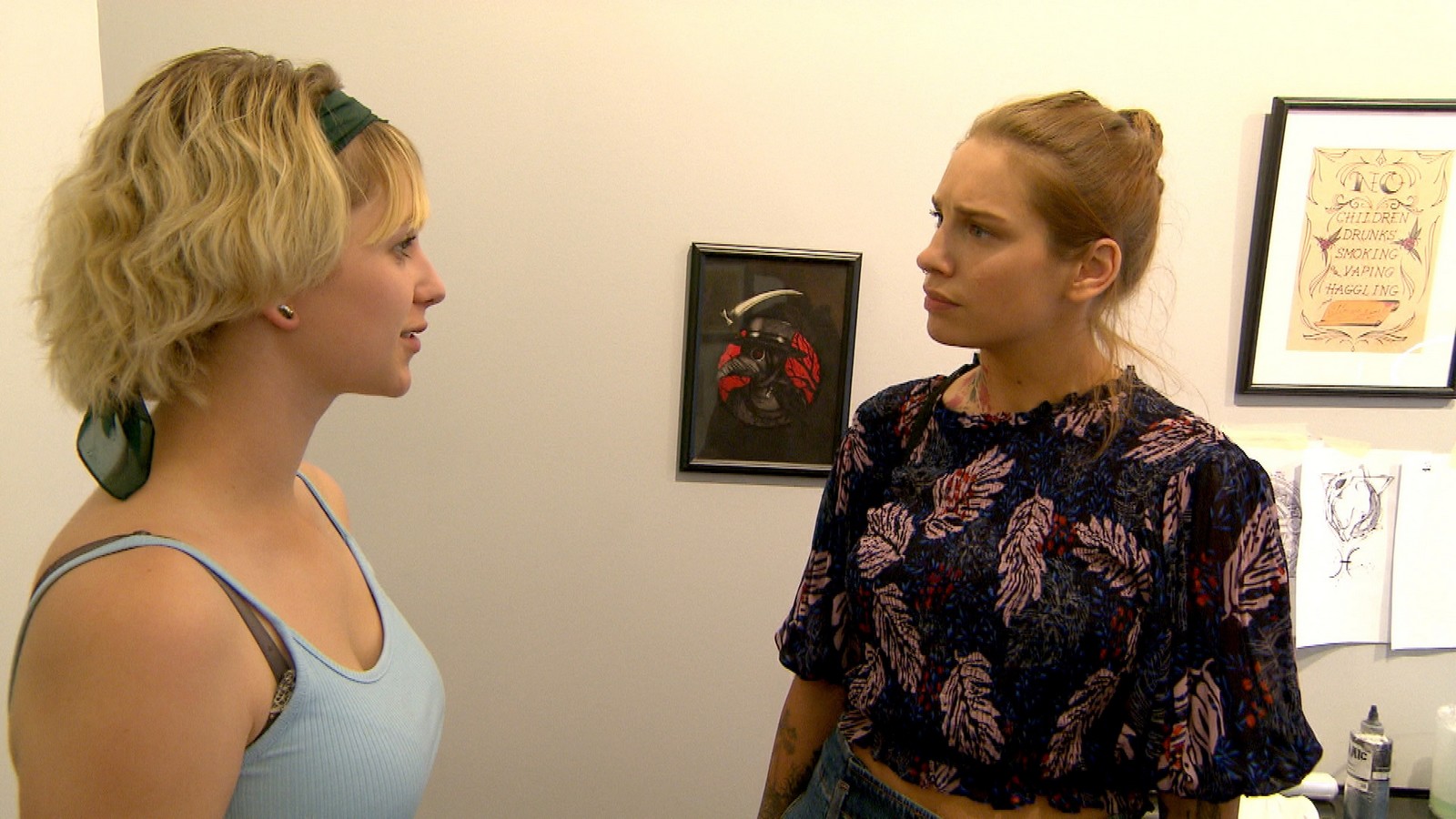 Berlin - Tag & Nacht: Milla hat Angst um Amelie! 72 Milla und Amelie bei "Berlin - Tag & Nacht"