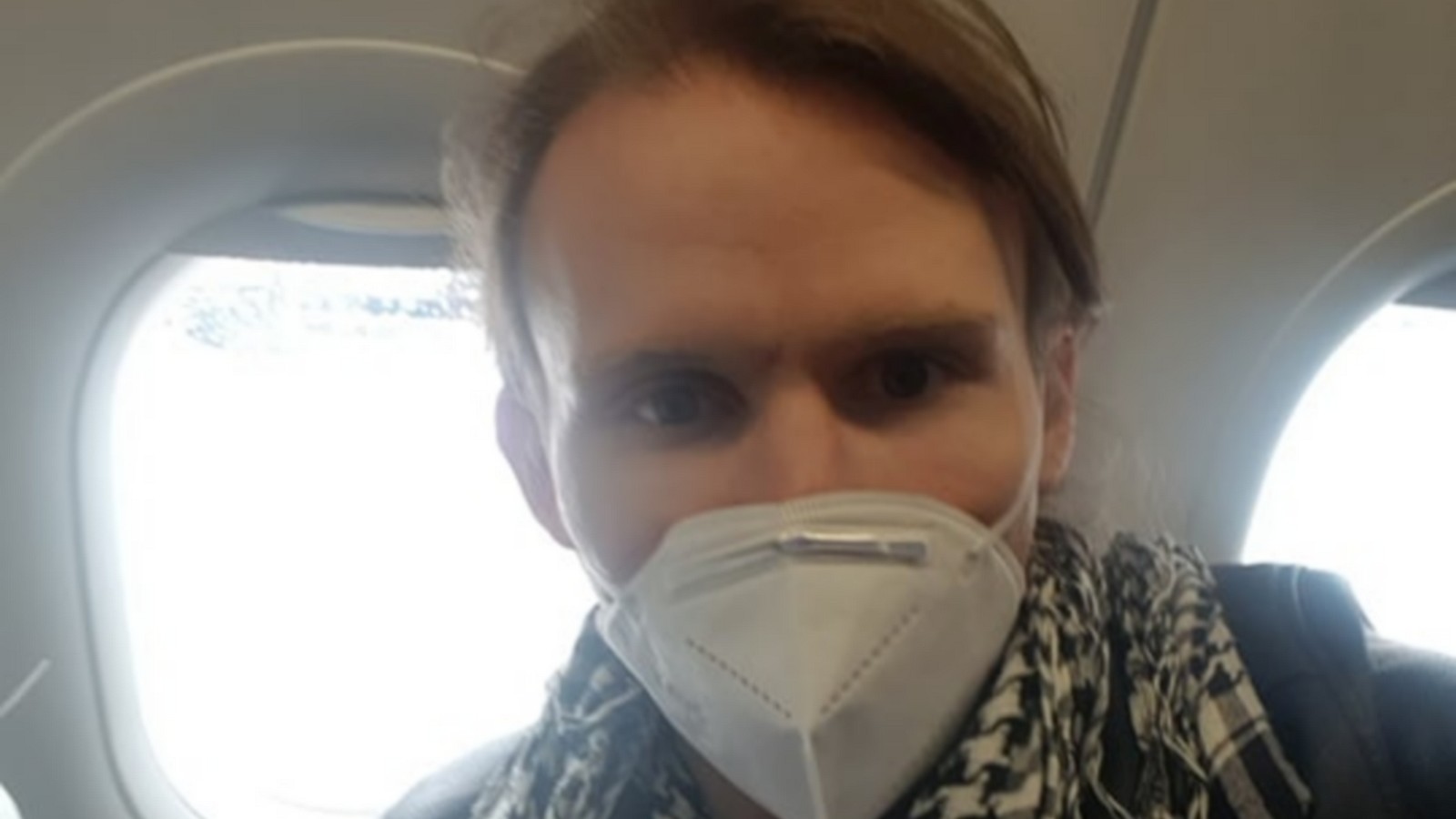 KUKKSI-Reporter macht den Test: Das erwartet dich im Flugzeug! 72 KUKKSI-Reporter Oliver Stangl