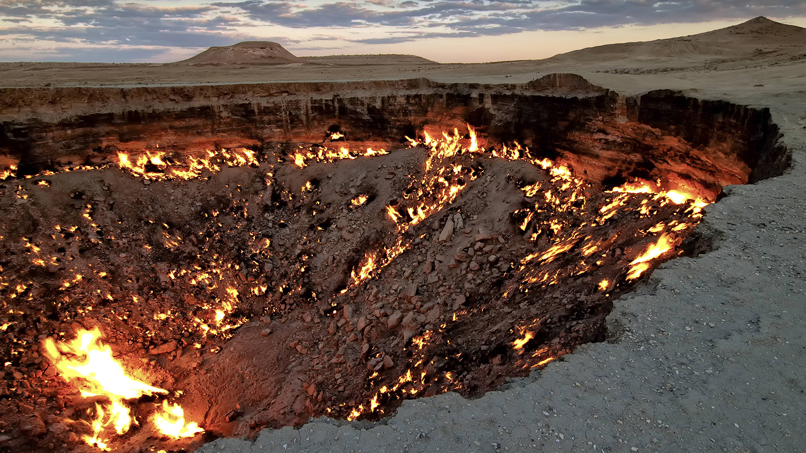 Krater von Derzewe