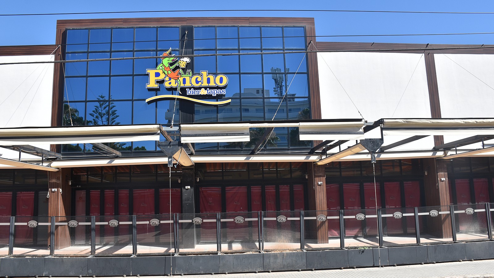 Mallorca: Bierkönig bleibt weiterhin zu! 72 El Pancho auf Mallorca