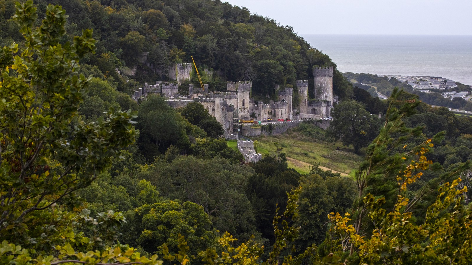 Dschungelcamp 2021: Schloss Gwrych Castle ist der neue Drehort! 72 Gwrych Castle in Wales