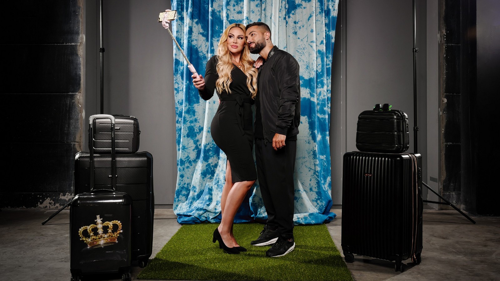 Echt oder Fake? Sommerhaus-Lisha erklärt ihr Po-Geheimnis! 72 Lisha und Lou im "Sommerhaus der Stars"