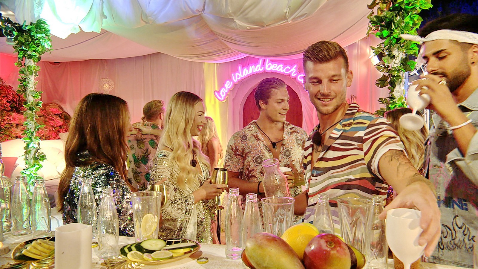 Beachparty bei "Love Island"