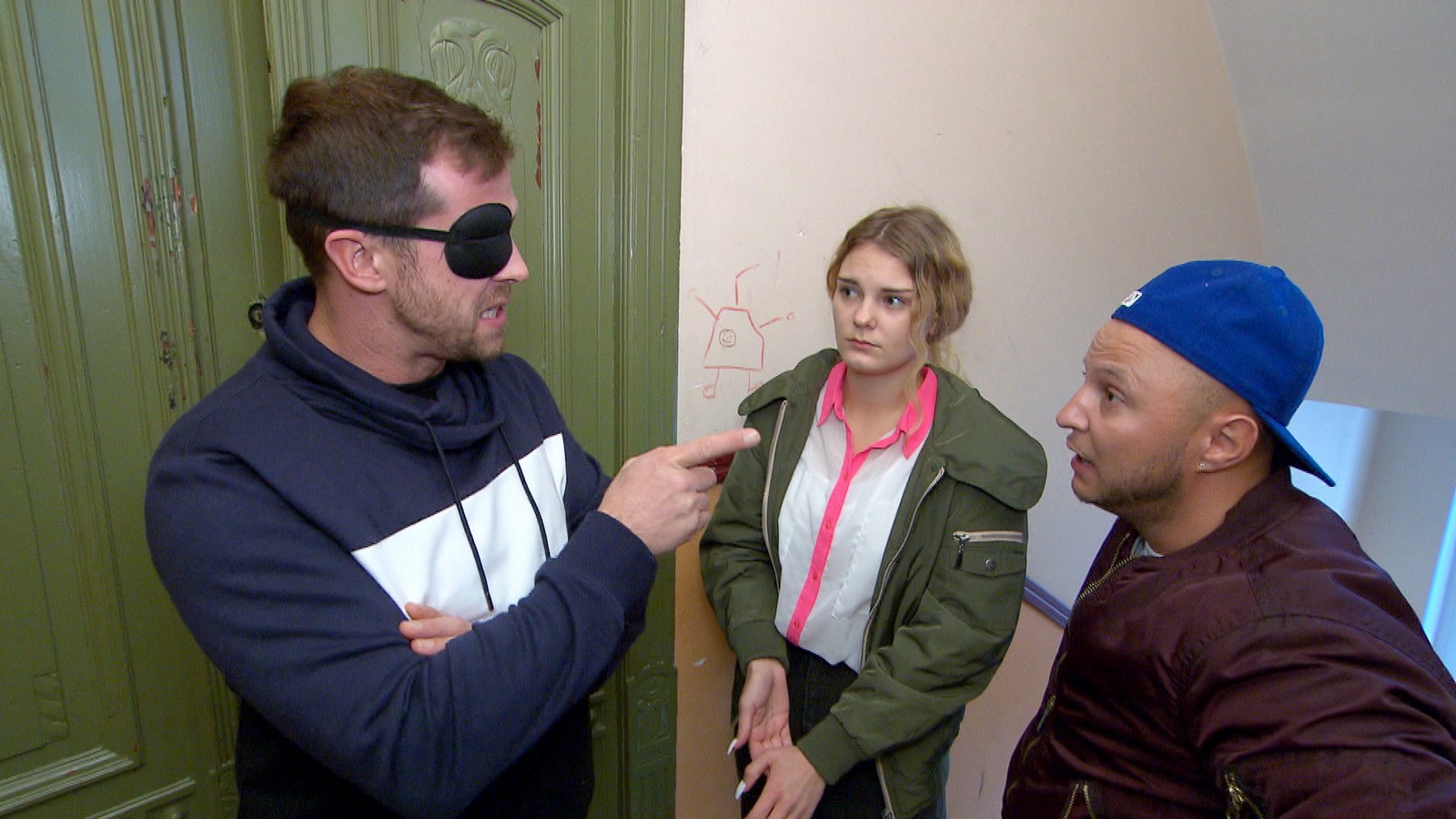 Berlin - Tag & Nacht: Strafanzeige gegen Lynn! 72 Basti, Lynn und Krätze bei "Berlin - Tag & Nacht"