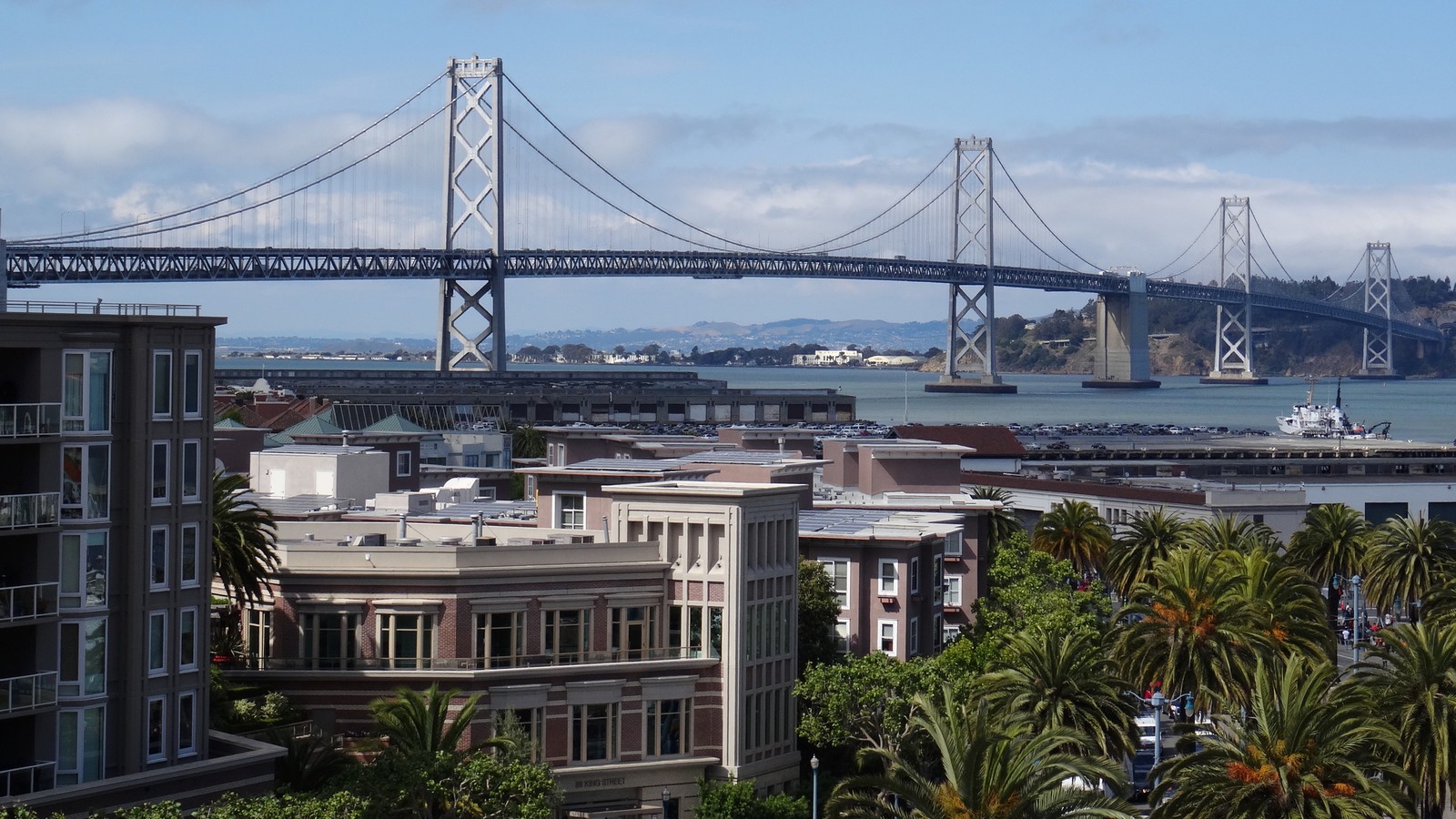 Das sind die 7 gefährlichsten Städte in den USA 77 The San Francisco–Oakland Bay Bridge