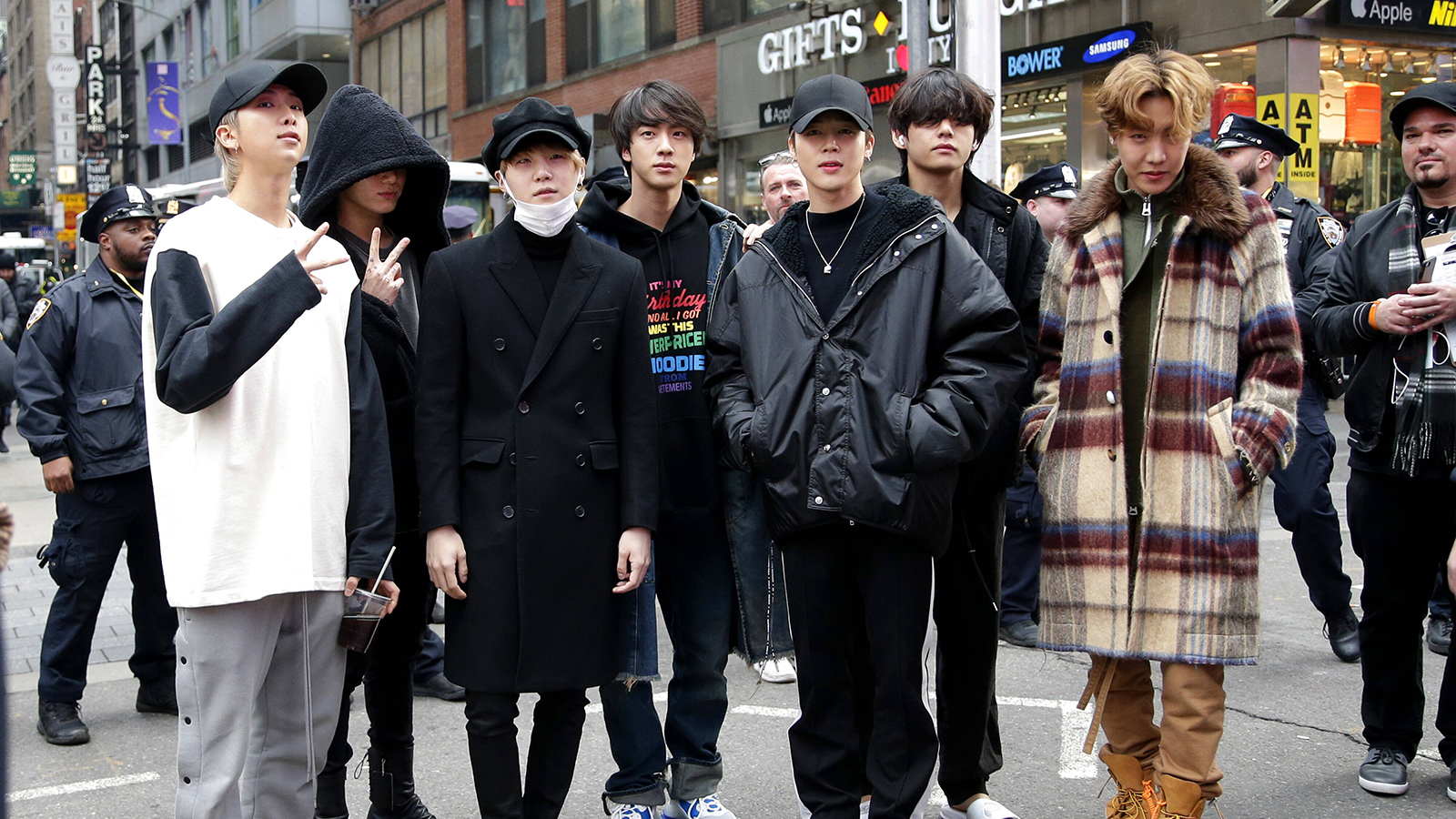 BTS räumt bei den MTV Europe Music Awards ab! 72 BTS