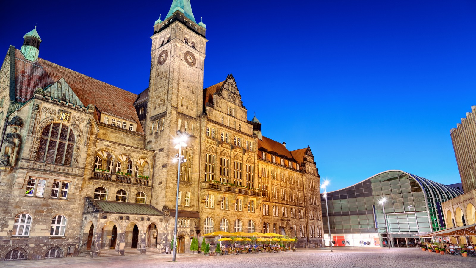 Corona: Sachsen kündigt harten Lockdown an! 72 Chemnitz