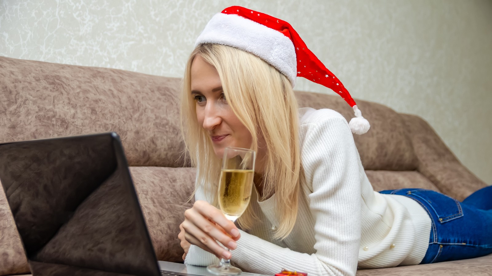 Blitz-Lockdown: Diese Regeln gelten zu Weihnachten & Silvester! 72 Weihnachten in Corona-Zeiten