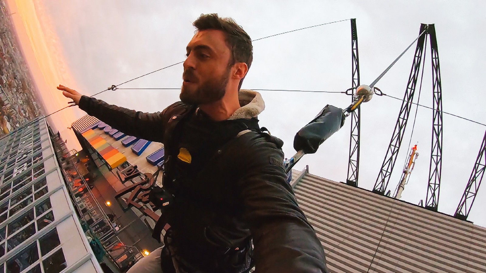 Bachelor 2021: Wer ist raus? Diese Girls müssen in Folge 2 gehen! 72 Niko Griesert bei "Der Bachelor"