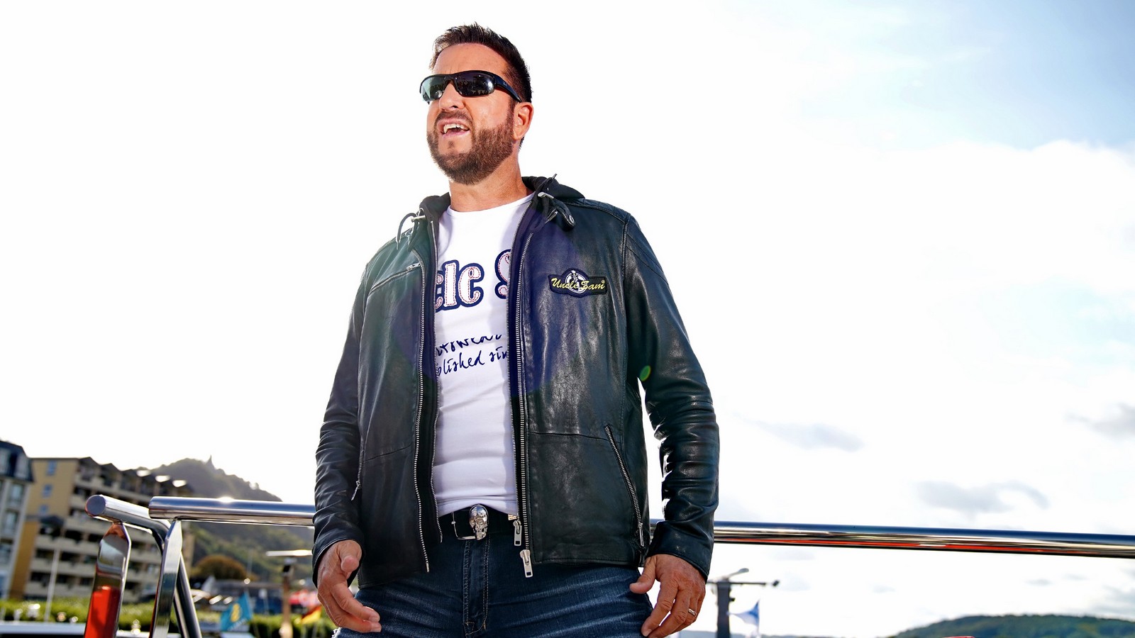 Michael Wendler: Alle Infos zum DSDS-Juror! 72 DSDS-Juror Michael Wendler