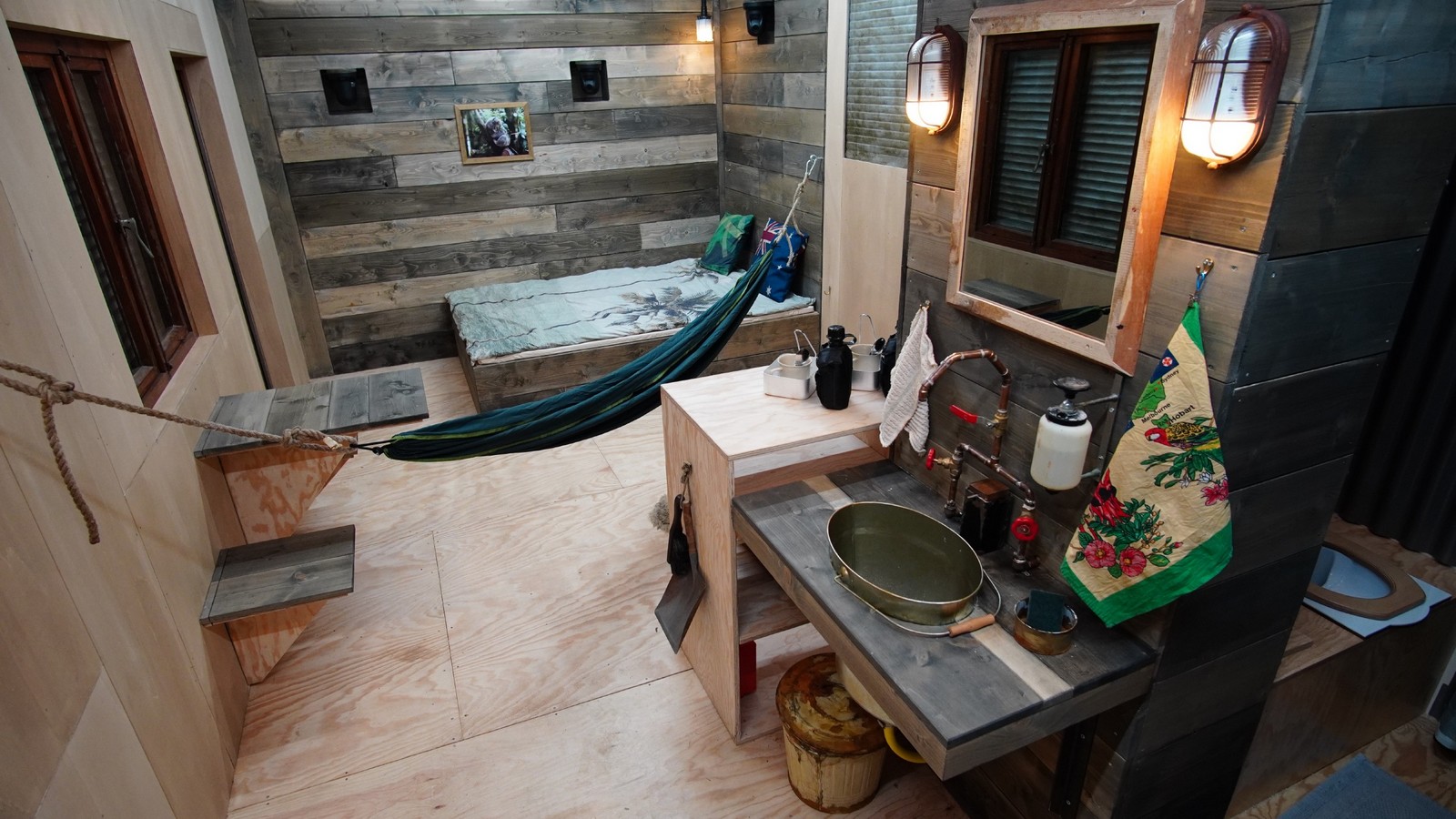 Dschungelshow 2021: In diesem Tiny House wohnen die Promis! 73 Das Tiny House in der Dschungelshow