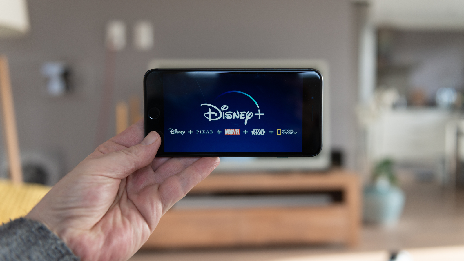 Disney+: Das sind die neuen Serien und Filme! 72 Disney+ mit Großoffensive