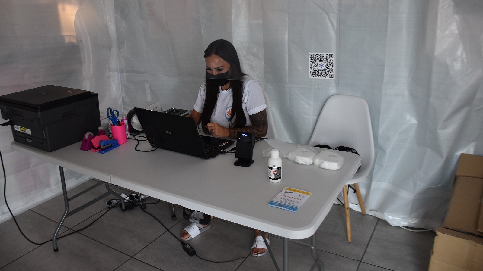 Corona-Test auf Mallorca: Hier kannst du dich an der Playa de Palma testen lassen! 75 Corona-Testzentrum an der Playa de Palma mit Nadescha Leitze