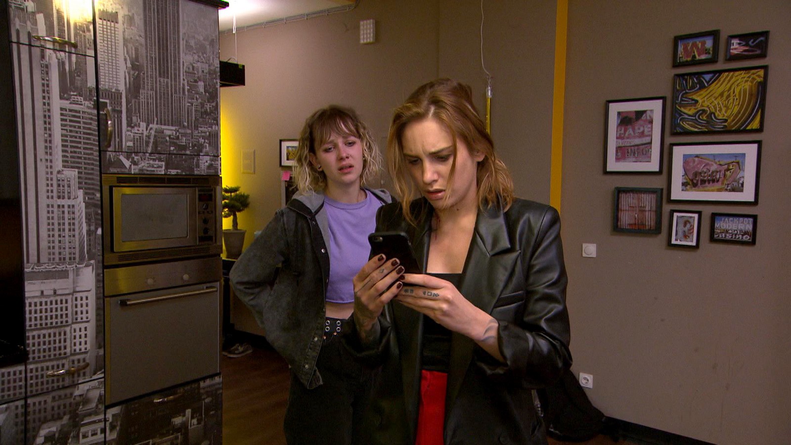Amelie und Milla bei "Berlin - Tag & Nacht"