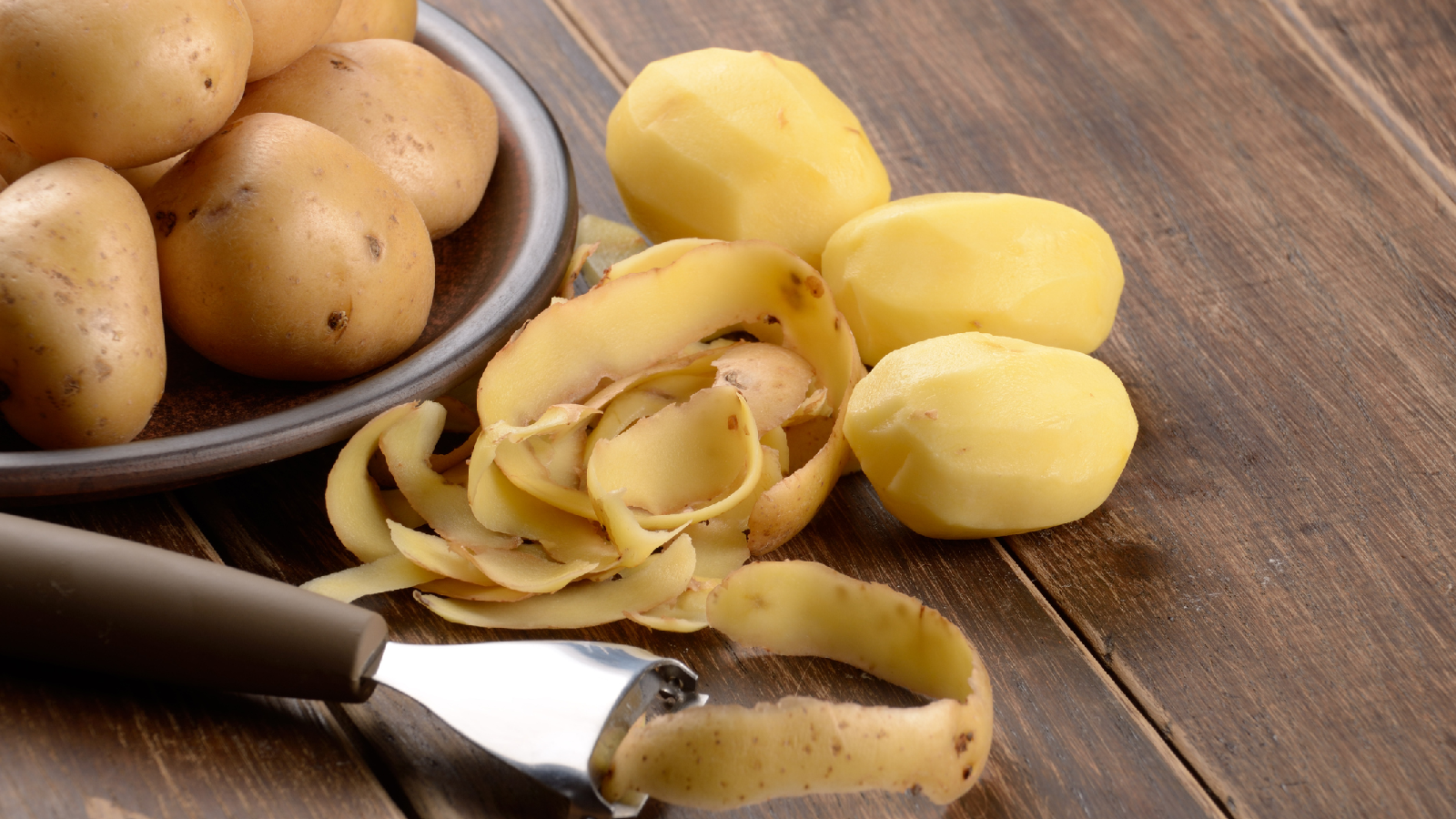 Gewusst? Das kann man mit Kartoffelschalen putzen! 61 Das kann man mit Kartoffelschalen machen
