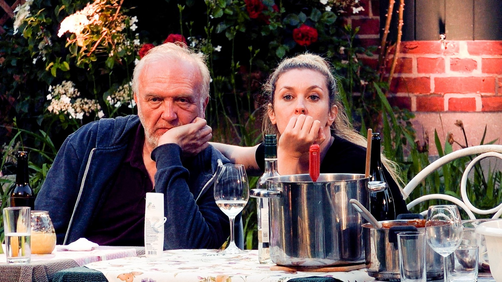 Roland Heitz und Janina Korn im "Sommerhaus der Stars"