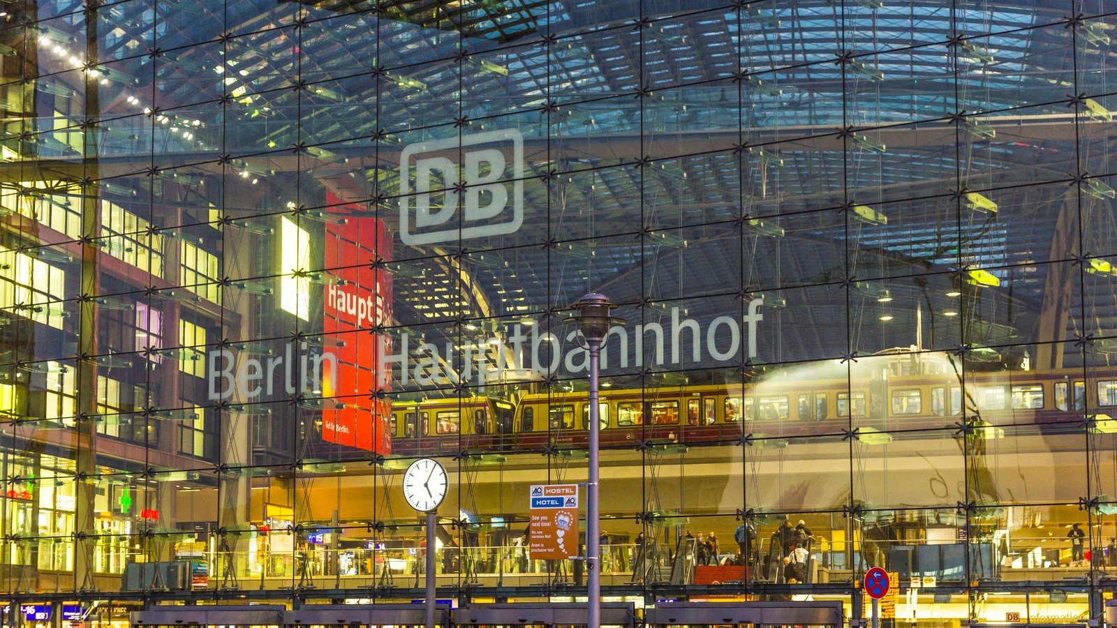 Berlin Hauptbahnhof