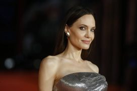 Angelina Jolie: 10 Fakten über den Hollywood-Star 64 Angelina Jolie: 10 Fakten über den Hollywood-Star