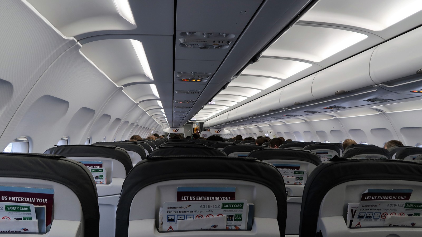 Mit diesen Flugzeug-Tricks bleibt der Nachbarsitz frei 61 Flugzeug