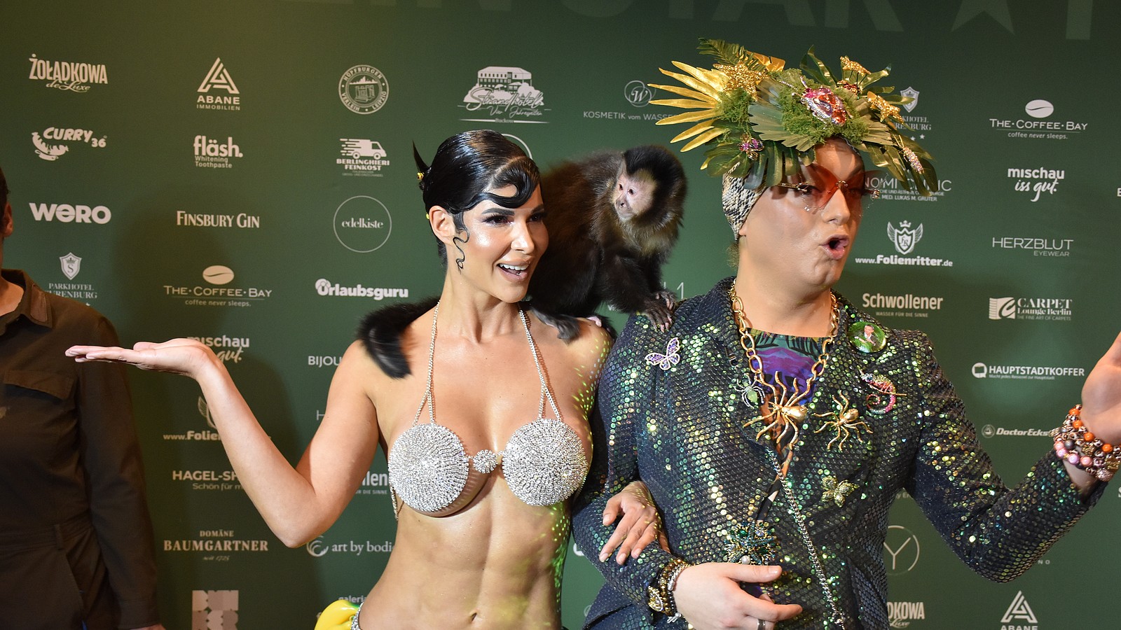 Micaela Schäfer und Julian F.M. Stoeckel