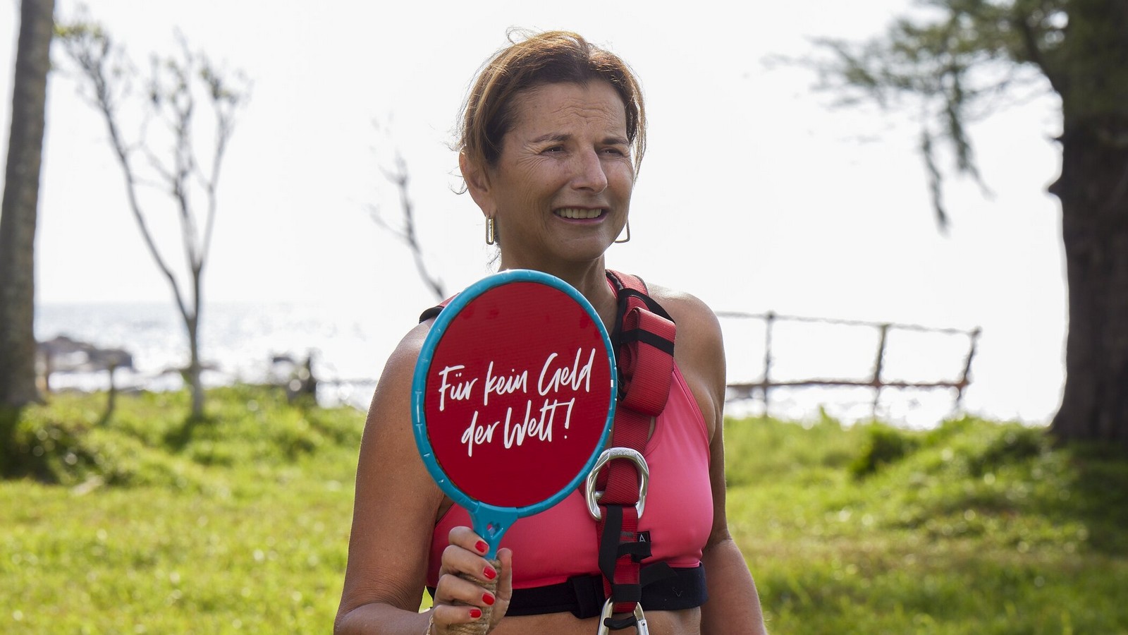 Claudia Obert bei "Promis unter Palmen"