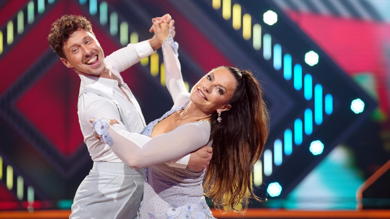 Christine Neubauer und Valentin Lusin bei "Let's Dance" 2025