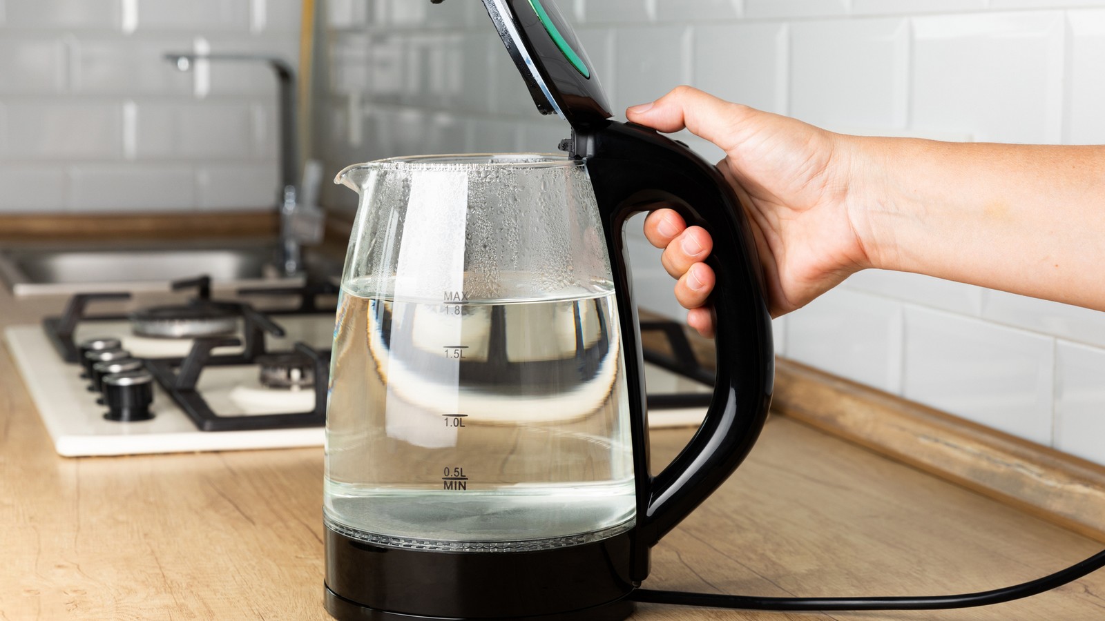 Darum soll man Wasser im Wasserkocher nicht zweimal aufkochen 61 Wasserkocher