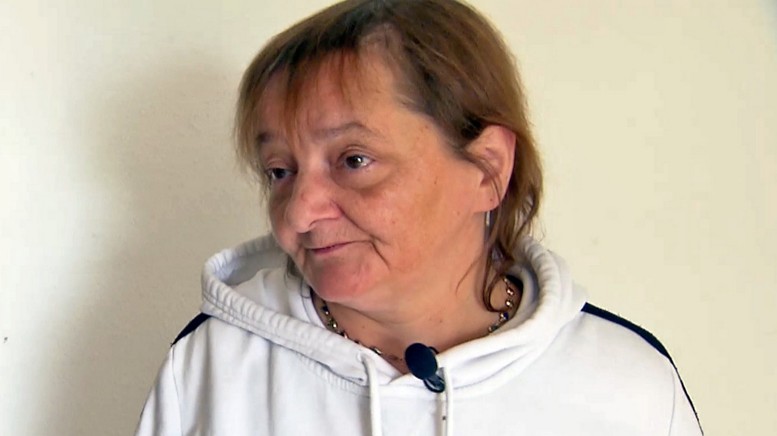 "Hartz Rot Gold"-Monika stellt Antrag beim Sozialamt: Bürgergeld-Empfängerin will ins Hotel ziehen 61 Monika aus "Hartz Rot Gold"