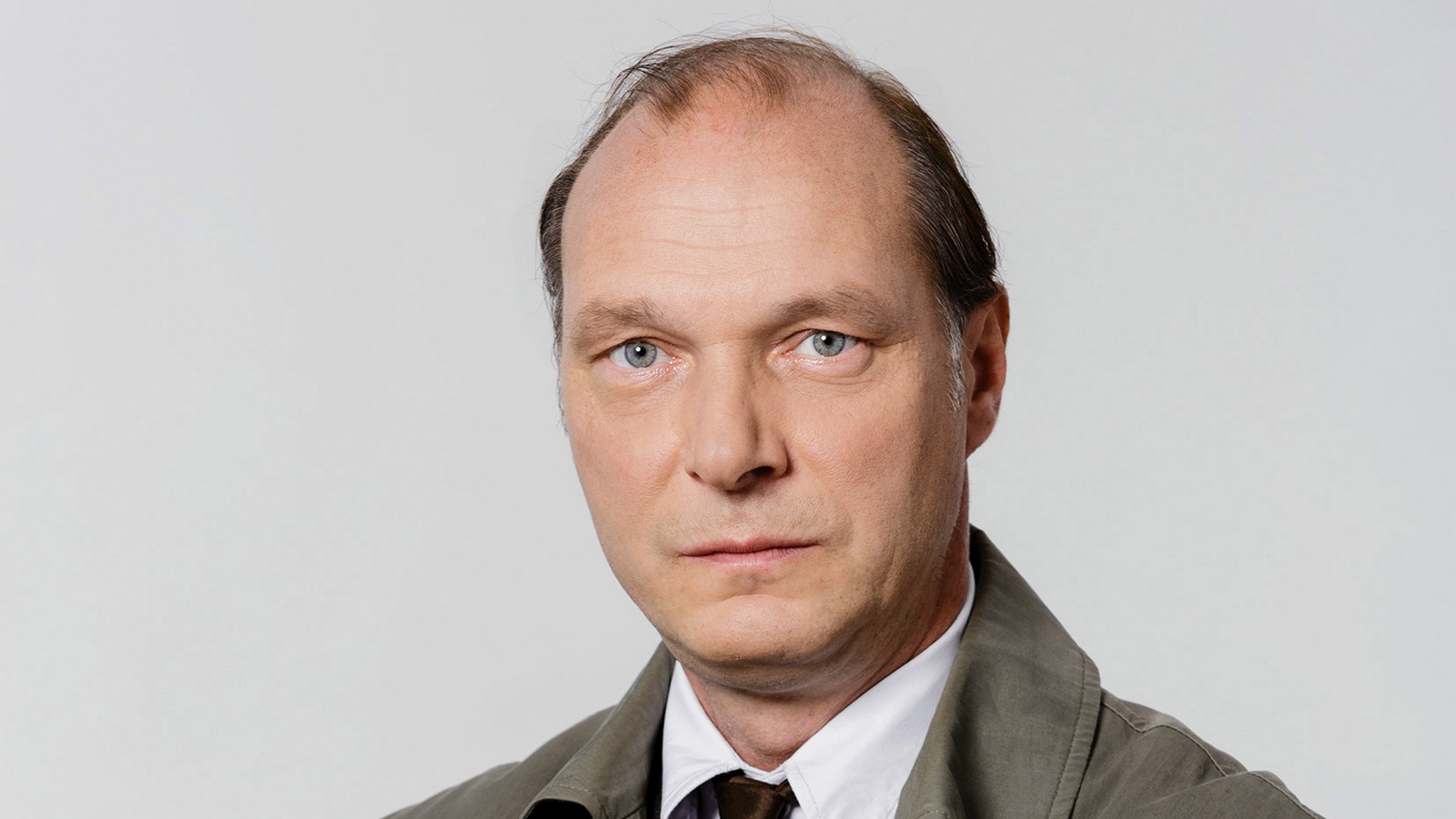 "Tatort"-Star Martin Brambach in PETA-Clip für tot erklärt – das steckt dahinter! 61 Martin Brambach